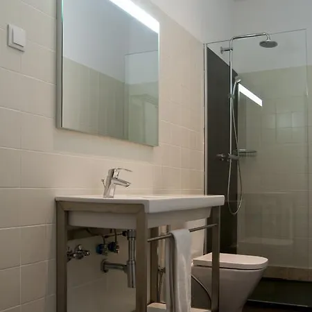 Apartament The Visionaire